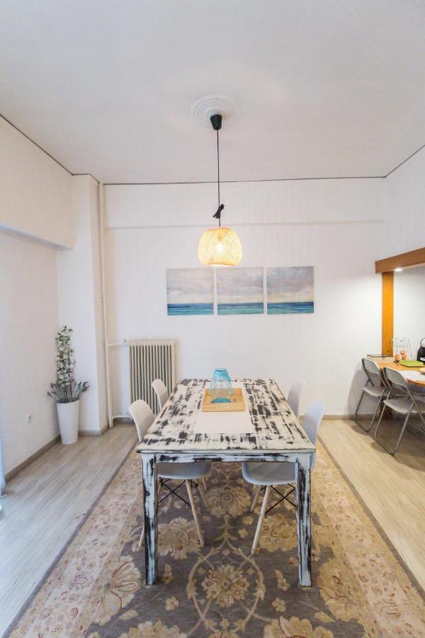 Appartement Stylish Apt In Athens Center Extérieur photo